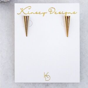 Pointe earrings, post back.  NWT